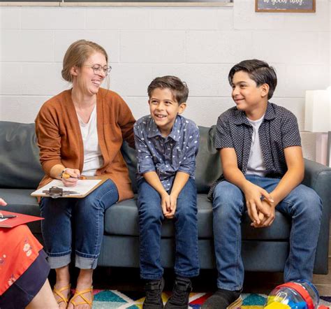 Interview Kids 的图像结果