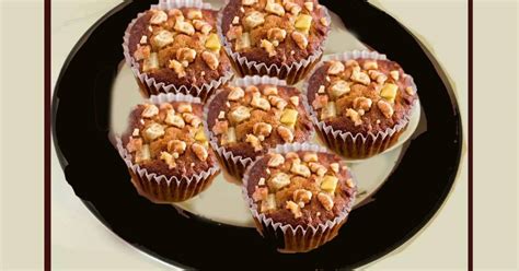 Apple Muffin Recipe by Lakshmi Sridharan Ph D - Cookpad