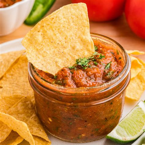 Fire Roasted Salsa (Salsa Tatemada) - Dish 'n' the Kitchen
