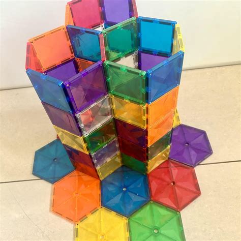 Hexagons are Bestagons - Connetix