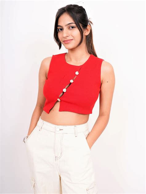 Crop Daisy Button Tank Top For Women – BurgerBae