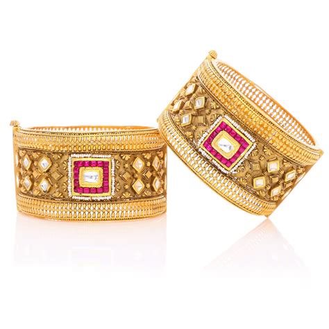 Davina Gold Bangles – Khanna Jewellers