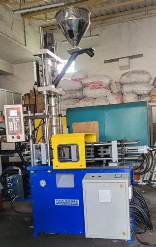 Horizontal Locking Vertical Injection Moulding - Horizontal Locking ...