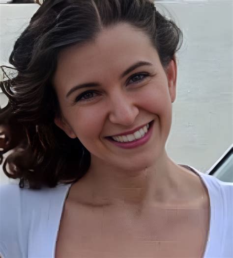 Annie Arbor Wiki, Age, Boyfriend, Net Worth, Photos, Videos, Ethnicity and More | Curvy woman ...