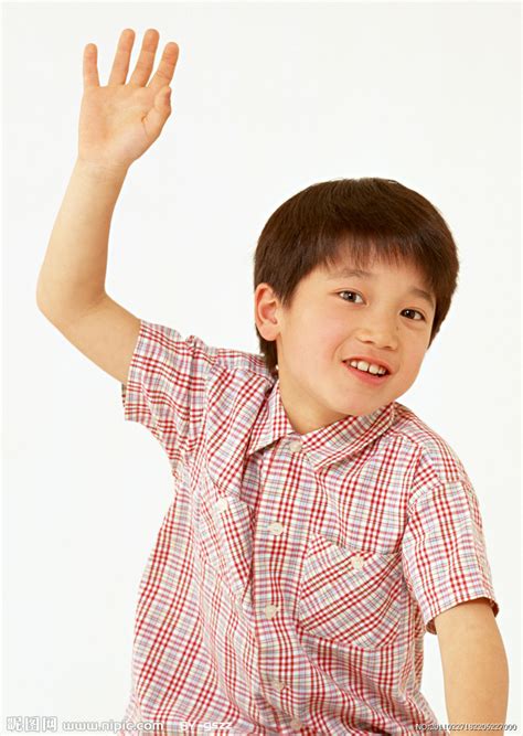 举手的小男孩摄影图__儿童幼儿_人物图库_摄影图库_昵图网nipic.com