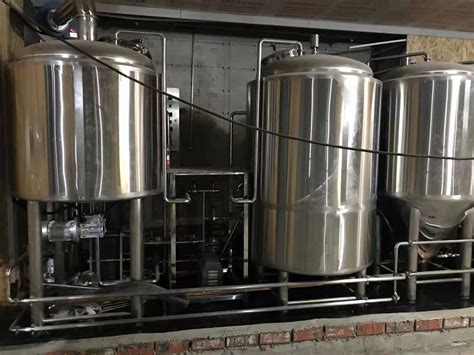史密力维厂家加工定制1000L啤酒设备 精酿啤酒设备自酿鲜啤酒设备 - 知乎