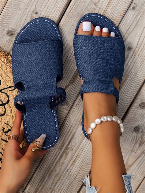 Women's Simple Denim Flat Sandals For Outdoor in 2025 | Womens slippers ...