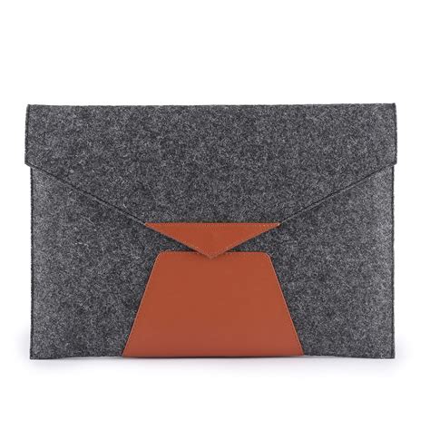 GadgetBite Felt Matting Laptop Sleeve Case Cover with Hidden Magnet ...