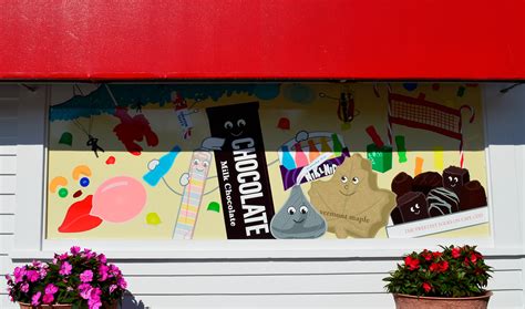 Candy Shop Storefront 的图像结果