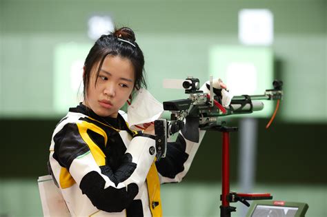 拿下东京奥运首金的杨倩，来自“五道口职业技术学院”，这是她的故事_京报网