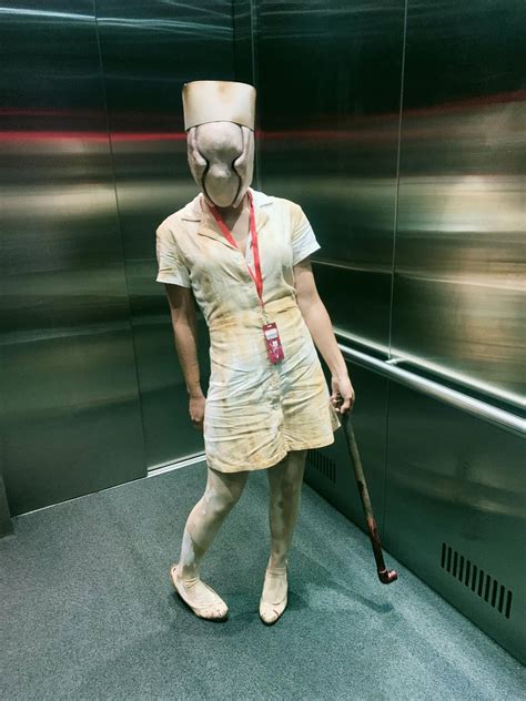 Silent Hill Cosplay Silent Hill Nurse Costume Remake · A Mask Head