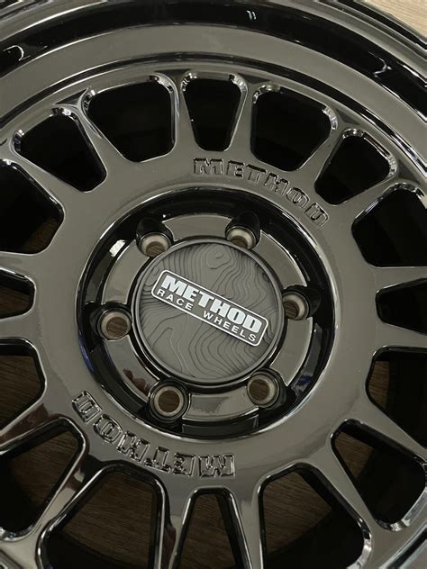 Method Race Wheels MR318 17x8.5 +0 6x139.7 Gloss Black (Set of 4) | eBay