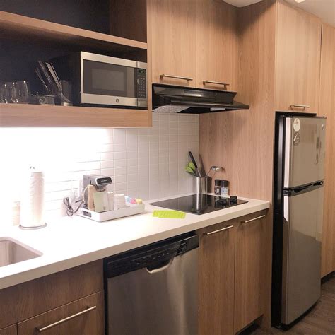 ELEMENT SEATTLE REDMOND - Hotel Reviews, Photos, Rate Comparison ...