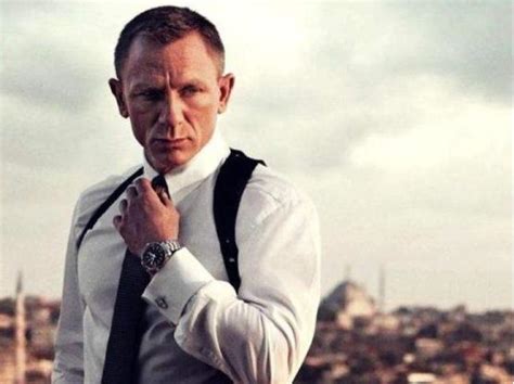 英国军情六处:007情商太低 现实不会雇用|邦德|007|电影_新浪娱乐_新浪网