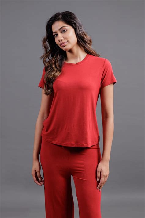 Bamboo Lounge Set Bold Red – CarbonTree