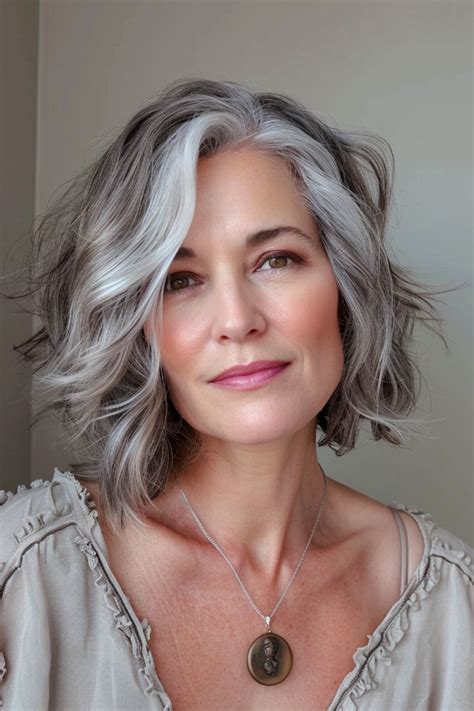 80+ Cute Gray Bob Hairstyles You Need To Try! in 2024 | Gray hair ...