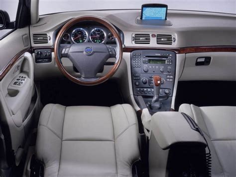 2005 Volvo S80 Review - Top Speed