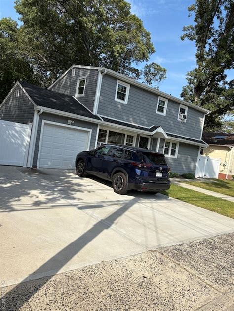 486 Champlain Ave, West Hempstead, NY 11552 | Homes.com