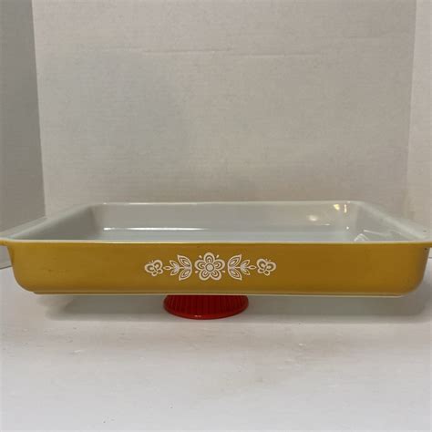 Vintage PYREX 933 Butterfly Gold Lasagna Pan Baking Dish 13x9” GUC | eBay