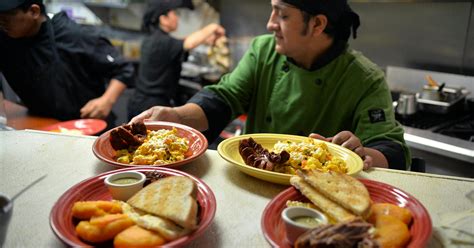 Minneapolis Ecuadorian restaurant Chimborazo expanding to St. Paul