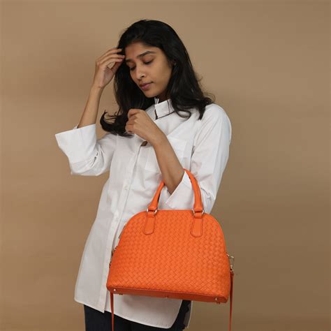 CA 1622 | INT | ORANGE – Calonge