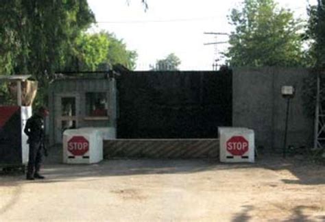US to close Peshawar consulate - what's behind the sudden move?