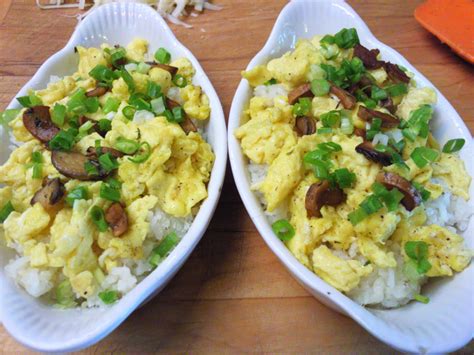 CJ's Kitchen: Scrambled Egg & Rice Casserole - For 2 Please!