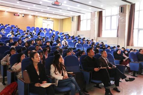 教师教育学院举办韩国留学宣讲会-济宁学院