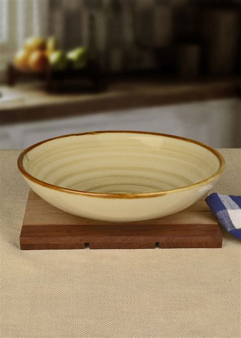 Get Streak Spray Ceramic Shallow Serving Bowl at ₹ 1065 | LBB Shop