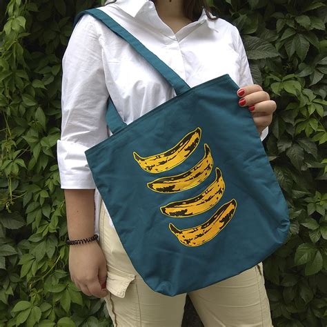 Shopper with Andy Warhol bananas | Inspire Uplift