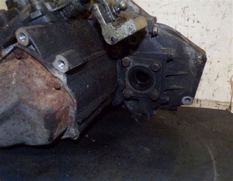 Manual Transmission FORD KA (RU8) buy 550.00