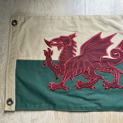 Small Welsh Dragon Flag | Bunting Flags and Swags at Olde Glory