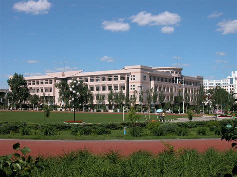 清华大学全名叫什么,大学的各个楼名,大学俗称又叫什么_大山谷图库