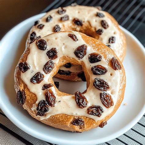 High Protein Cinnamon Raisin Bagel Recipe – 10g Protein & Delicious