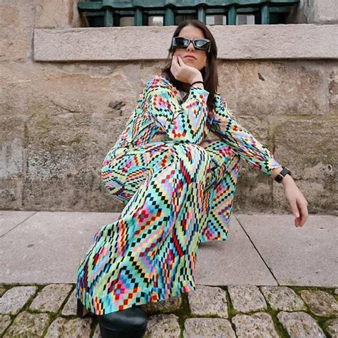 Este es el conjunto denim estampado en tendencia más original ...