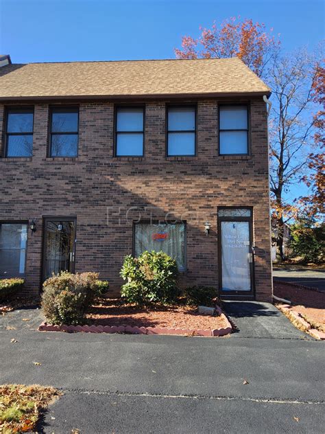 Yellow Lilly Day Spa | Massage Parlors in Methuen, MA | (978) 258-2924 ...