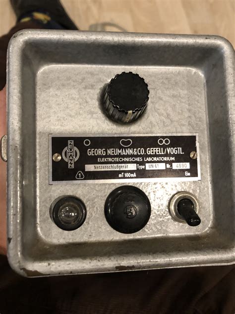 Neumann Gefell M582 avec cable et alim' occasion (Bretagne) - Audiofanzine