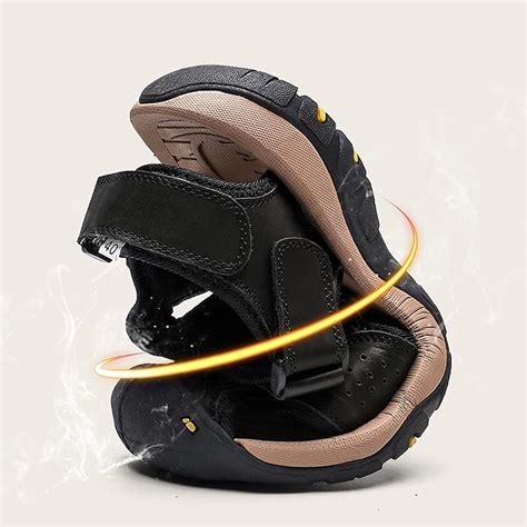 Buy CASRUMYA Sandals for Men Leather Closed Toe Sandles Men's Athletic ...