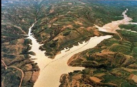 黑龙江有多长,全长4370千米,黑龙江名称的由来_好知识排行榜