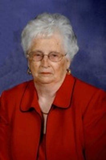 Joyce Crowe Obituary - The Daily Herald