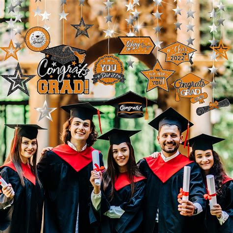 Buy 14 Pack Graduation Garland Class of 2022 Graduation Decoration ...