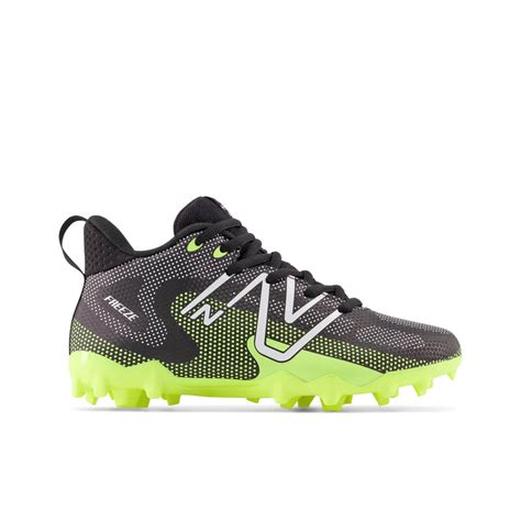 New Balance Freeze 4 Junior Lacrosse Cleats - Black | Top String Lacrosse