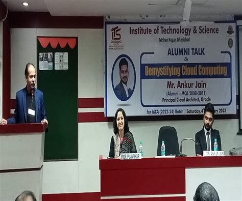 Special Session on “Demystifying Cloud Computing” in Alumni Talk Series ...