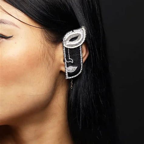 Naqaab Handcrafted sterling silver ear-cuff – GoneCase