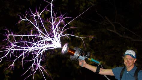 Tesla Coil Gun - Dravens Tales from the Crypt