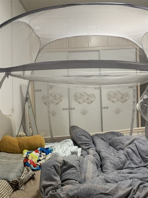 卧室小不要摆床，现在流行这样设计，9㎡变12㎡，多出个小客厅 - 知乎