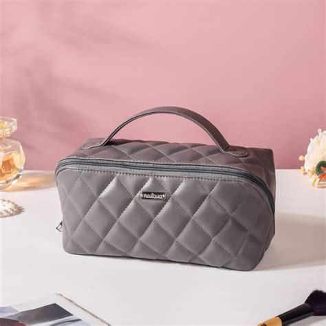Makeup Pouch Large Capacity Quilted Grey Online - Premium Vanity Pouch ...