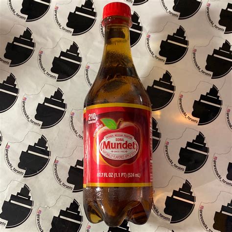 Sidral Mundet Apple soda 17.7oz – RareSnacksToronto