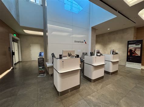Review: American Airlines Flagship Lounge Los Angeles (LAX)