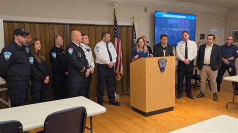 Local News Announcement 的图像结果